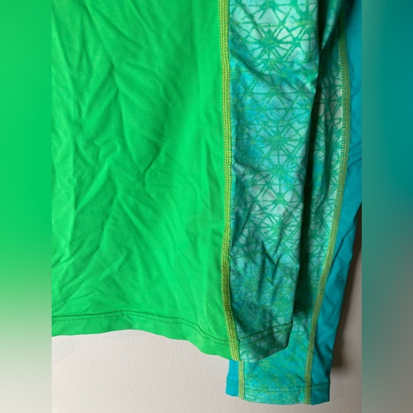 Oakley Rashguard - Picture 4 of 6